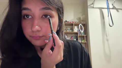 Snapshot of tawnyamartinek chatting on June 21, 7:11 am Riza online show from June 21, 7:11 am
