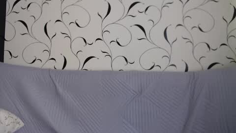 Snapshot of taxxxu chatting on October 28, 7:23 am Diana online show from October 28, 7:23 am