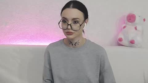 Snapshot of tayaavis chatting on October 22, 5:13 pm Taya online show from October 22, 5:13 pm