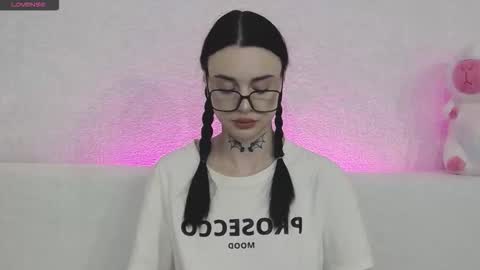 Snapshot of tayaavis chatting on November 14, 6:28 pm Taya online show from November 14, 6:28 pm