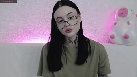 Snapshot of tayaavis chatting on November 22, 7:13 pm Taya online show from November 22, 7:13 pm