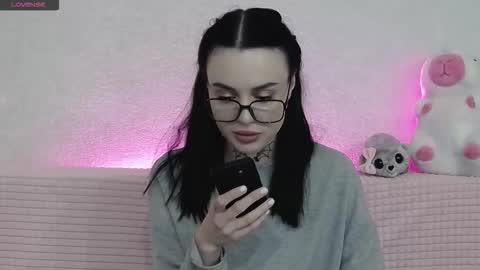 Snapshot of tayaavis chatting on November 27, 6:32 pm Taya online show from November 27, 6:32 pm