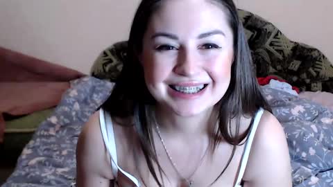 Snapshot of tayagirl chatting on January 20, 10:26 pm Taya online show from January 20, 10:26 pm