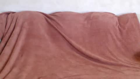 Snapshot of tayagirl chatting on September 23, 12:08 pm Taya online show from September 23, 12:08 pm