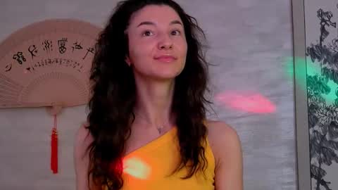 TayaKayan online show from April 5, 12:35 pm