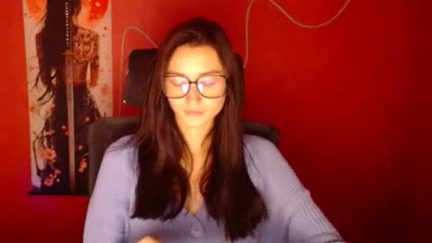 Snapshot of tayavibe chatting on November 28, 7:00 am Taya online show from November 28, 7:00 am