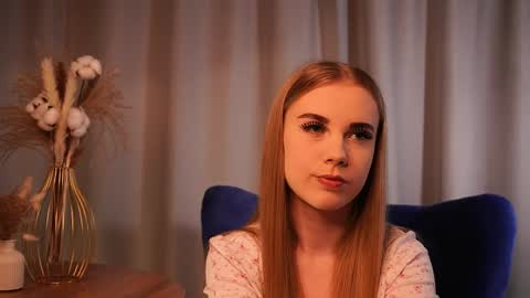 Taya online show from April 12, 4:12 pm