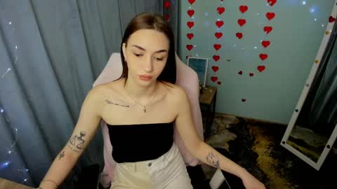 Tayla online show from April 14, 7:36 am