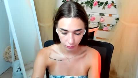 Tayla online show from August 5, 7:55 am