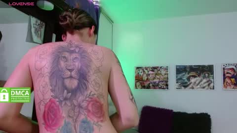 Snapshot of tayler_yuliet chatting on December 1, 8:09 pm pareja ardiente online show from December 1, 8:09 pm