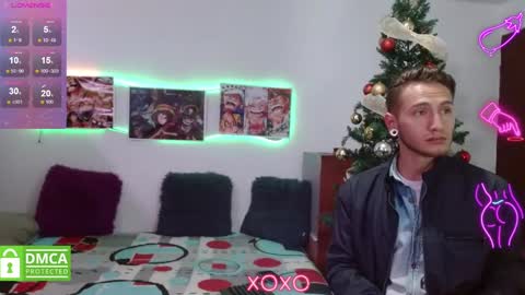 Snapshot of tayler_yuliet chatting on January 3, 1:03 pm pareja ardiente online show from January 3, 1:03 pm