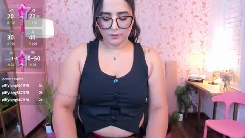 Taylor Bennet online show from March 10, 12:10 pm