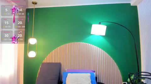 Taylor Bennet online show from March 12, 12:00 pm