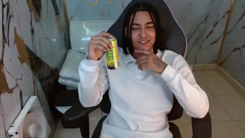 Taylor online show from March 15, 2:06 am