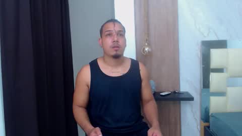 taylor_collins_2 online show from September 14, 9:14 pm