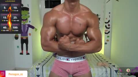 Snapshot of taylor_johnn chatting on December 1, 10:10 pm Penagos zz online show from December 1, 10:10 pm