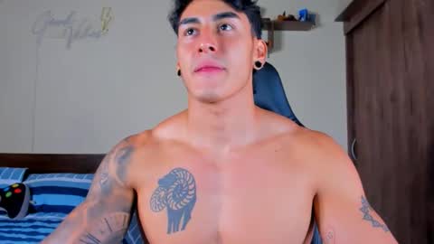 taylor_mclane1 online show from February 7, 6:44 pm