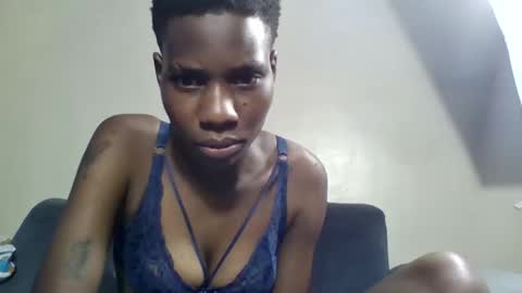 taylor_swift09 online show from April 13, 10:26 pm