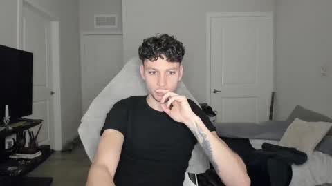 taylorcamz online show from April 3, 3:37 am