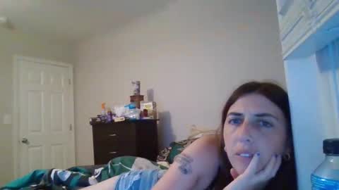 taylorslay online show from March 22, 11:30 pm