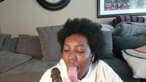 Taylor online show from February 26, 5:39 pm