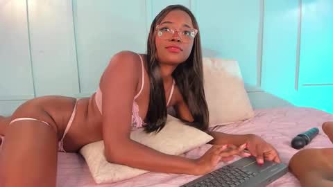 taylor online show from February 20, 12:38 pm