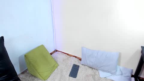 ask for cum online show from January 14, 11:31 pm