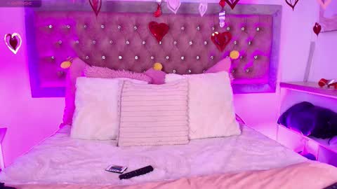 Sofia online show from February 13, 1:29 pm