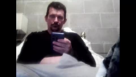 tbaxter95187 online show from February 20, 1:00 pm