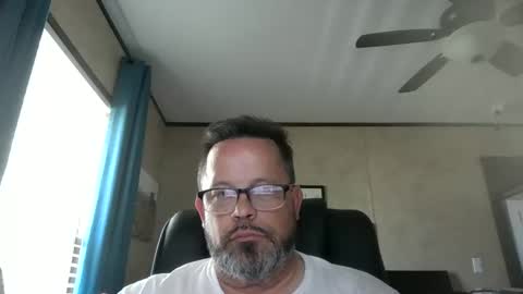 tdhawk87 online show from May 12, 9:45 pm