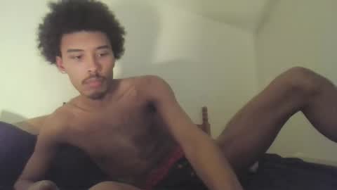 Snapshot of tdr1998 chatting on February 9, 1:48 pm tdr1998 online show from February 9, 1:48 pm