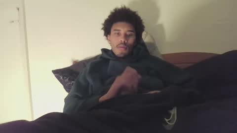 Snapshot of tdr1998 chatting on February 10, 10:47 pm tdr1998 online show from February 10, 10:47 pm