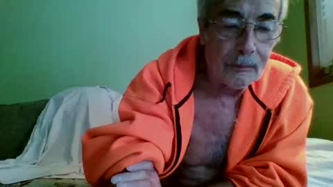 Snapshot of teak4u chatting on November 9, 6:39 pm Teak online show from November 9, 6:39 pm