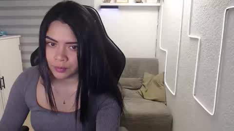 DYNAMITE DUO69 online show from February 17, 12:12 pm