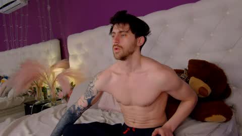 Martin online show from April 9, 8:09 am