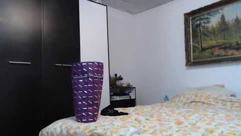 Snapshot of teasexpert4444 chatting on February 1, 8:39 am ALICIA--- online show from February 1, 8:39 am