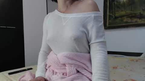 Snapshot of teasexpert4444 chatting on February 14, 12:14 pm ALICIA--- online show from February 14, 12:14 pm