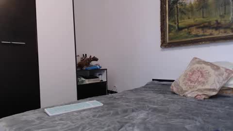 Snapshot of teasexpert4444 chatting on February 19, 11:06 am ALICIA--- online show from February 19, 11:06 am