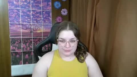 Snapshot of teasing_dora chatting on July 22, 10:56 pm Teasing Dora online show from July 22, 10:56 pm
