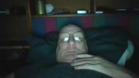 Snapshot of tebb61 chatting on June 10, 6:12 am Mark online show from June 10, 6:12 am
