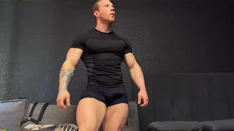 Andy Psy online show from April 1, 5:52 am