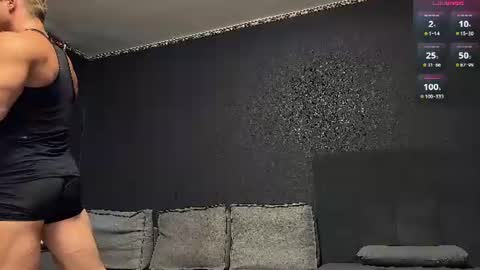 Andy Psy online show from August 9, 9:36 am