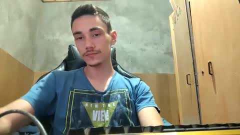 Snapshot of tecnicogatu chatting on September 25, 4:49 am tecnicogatu online show from September 25, 4:49 am