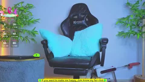 Snapshot of teddy_cowboy chatting on October 3, 2:30 am Follow me on Twitter boys ryder and instagram teddyscoot 12 online show from October 3, 2:30 am