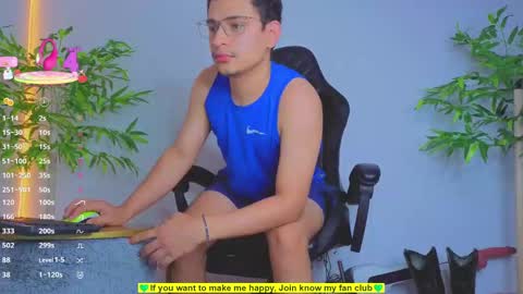 Snapshot of teddy_cowboy chatting on October 12, 3:16 am Follow me on Twitter boys ryder and instagram teddyscoot 12 online show from October 12, 3:16 am