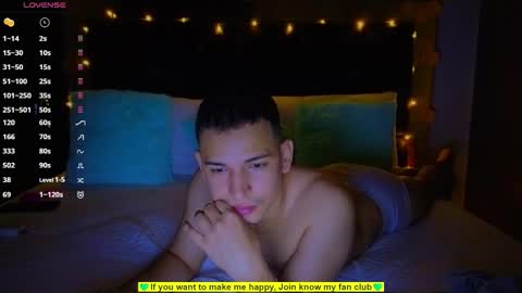 Snapshot of teddy_cowboy chatting on October 19, 8:04 am Follow me on Twitter boys ryder and instagram teddyscoot 12 online show from October 19, 8:04 am