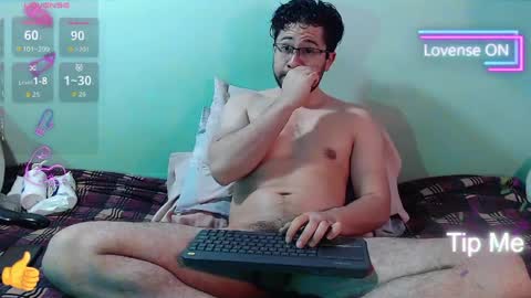 Snapshot of teddy_foster chatting on May 4, 12:56 pm teddy_foster online show from May 4, 12:56 pm