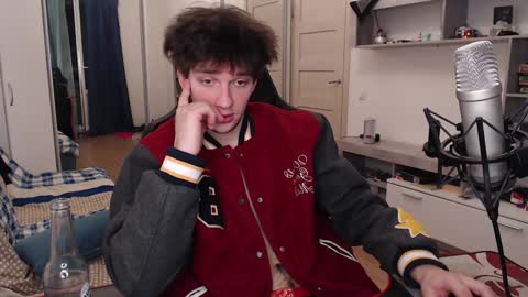 Snapshot of teddy_mode chatting on December 11, 10:27 pm Teddy online show from December 11, 10:27 pm