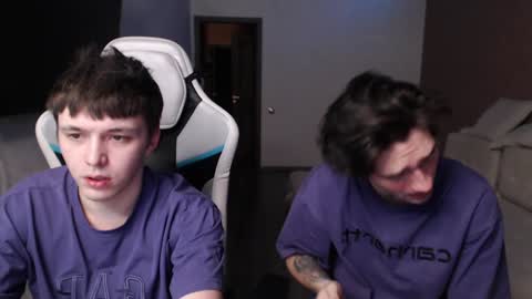 Snapshot of teddy_mode chatting on January 24, 3:45 pm Teddy online show from January 24, 3:45 pm