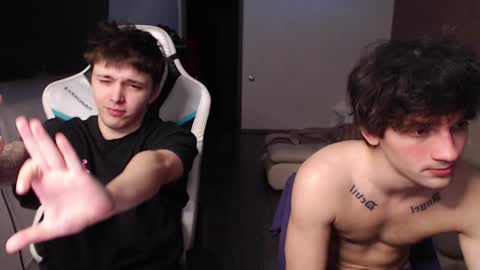 Snapshot of teddy_mode chatting on January 25, 3:30 pm Teddy online show from January 25, 3:30 pm